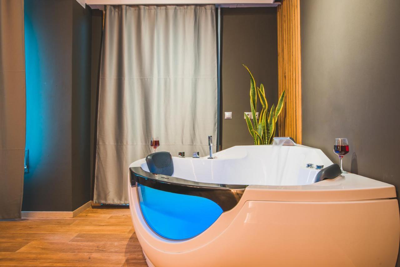 Noho Boutique , Premium Living Lazeon 7 *
