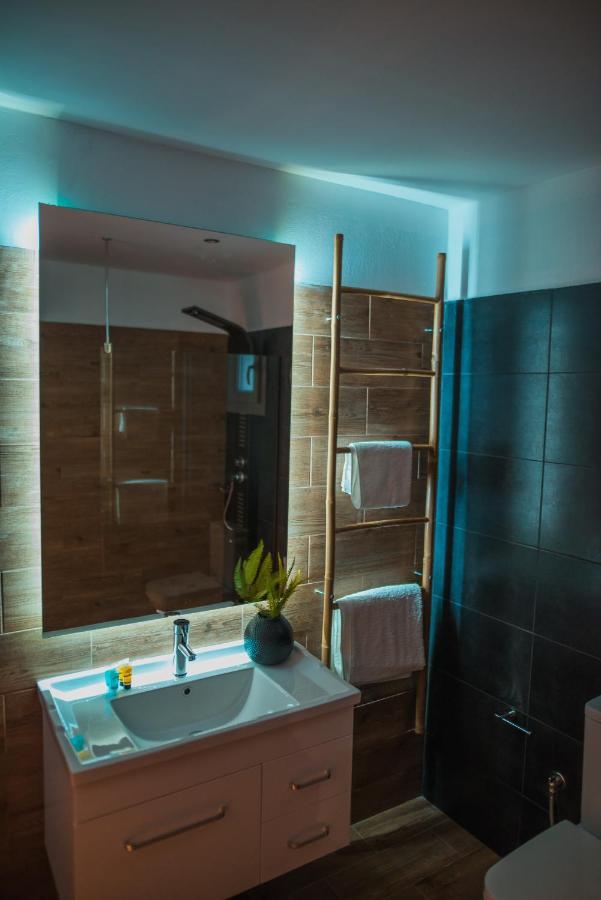 Noho Boutique , Premium Living Lazeon 7
